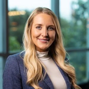 Profile photo of Lauren Lee